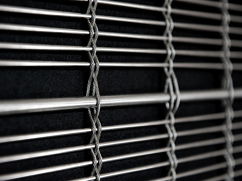 SERRANDA A MAGLIA INOX 'TRIAS'
